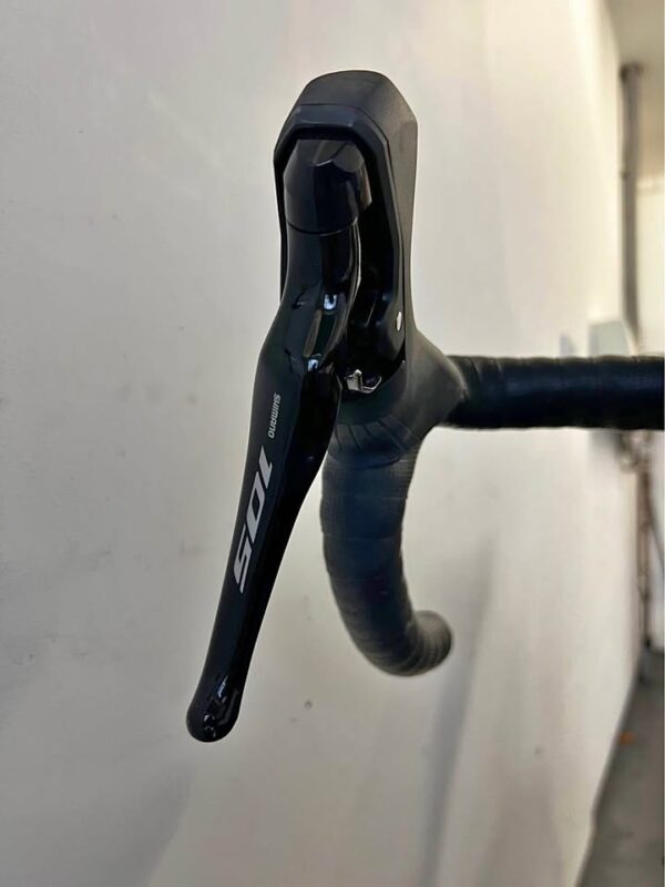 Pinarello - F1 Carbon Black Road Bicycle - Image 5