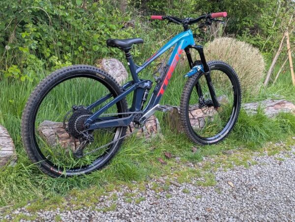 Trek - Slash Enduro Mountain Bike 29 - Image 5