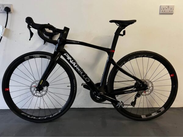 Pinarello - F1 Carbon Black Road Bicycle - Image 9