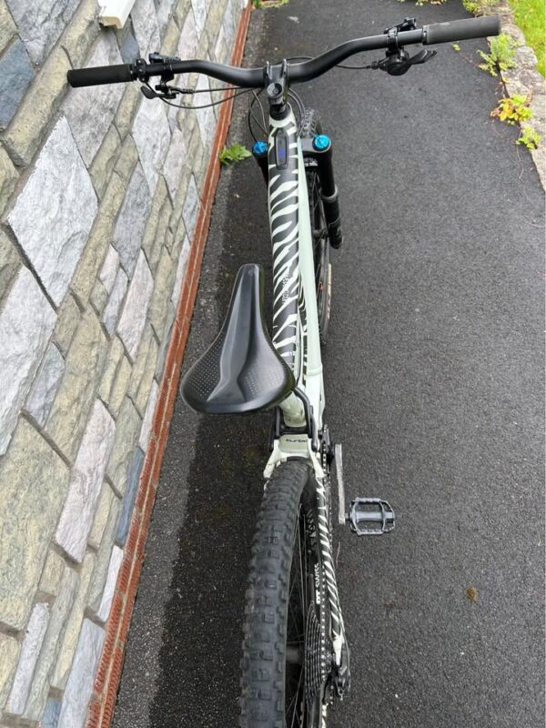 Specialized - Levo - Image 9